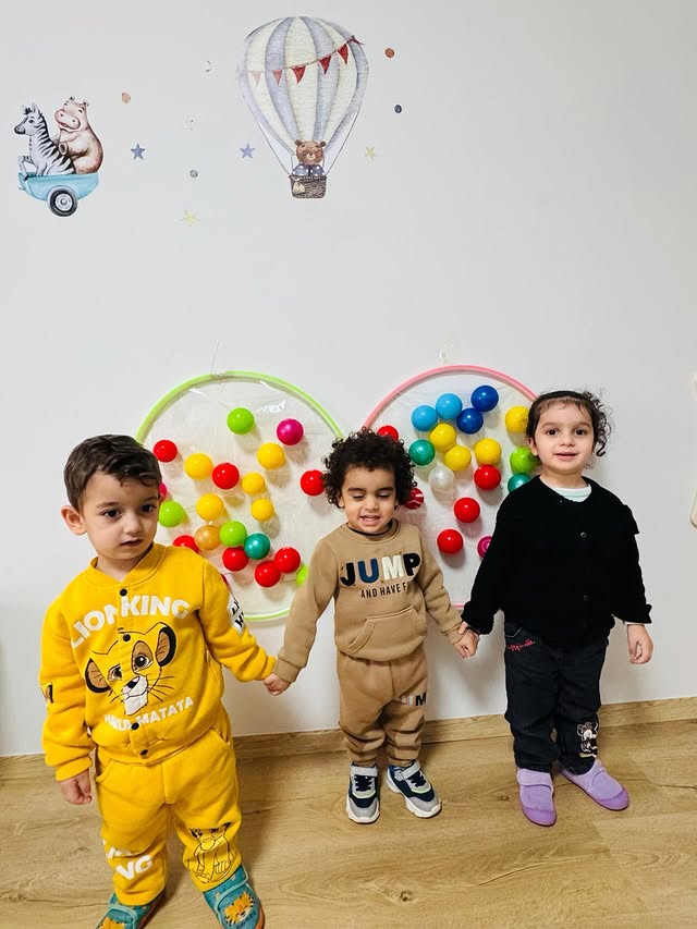 Her Sınıfın Fotoğrafları ve Tanıtımı